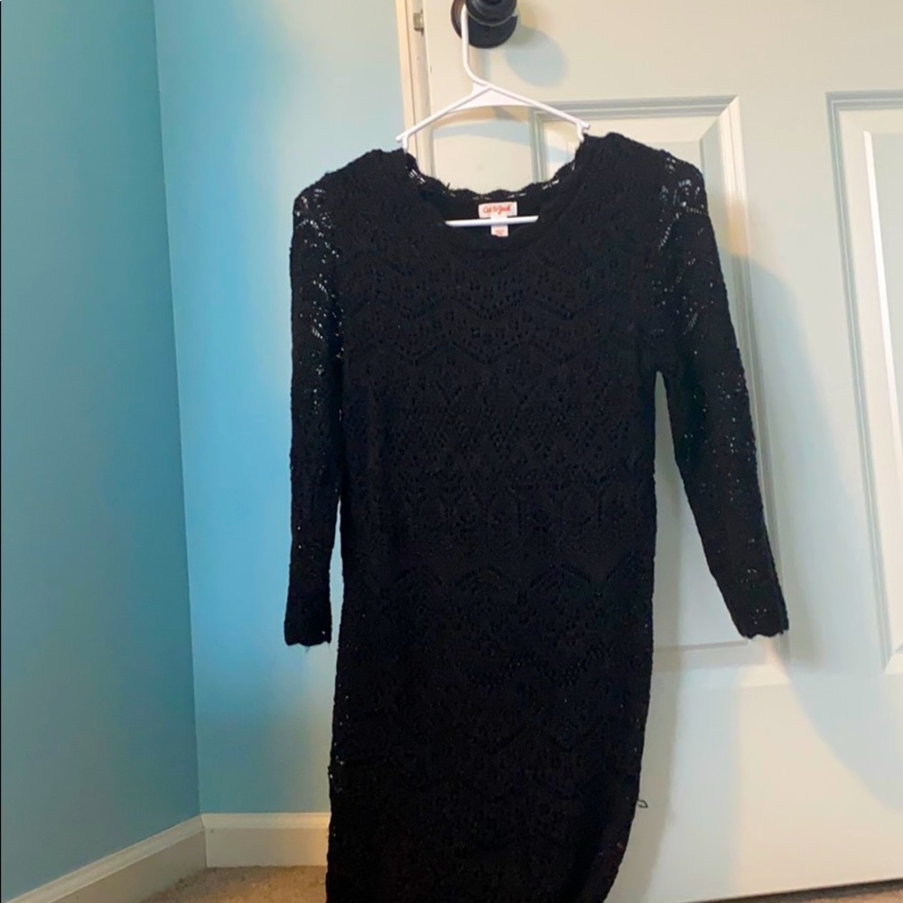 a lace dress ♡︎